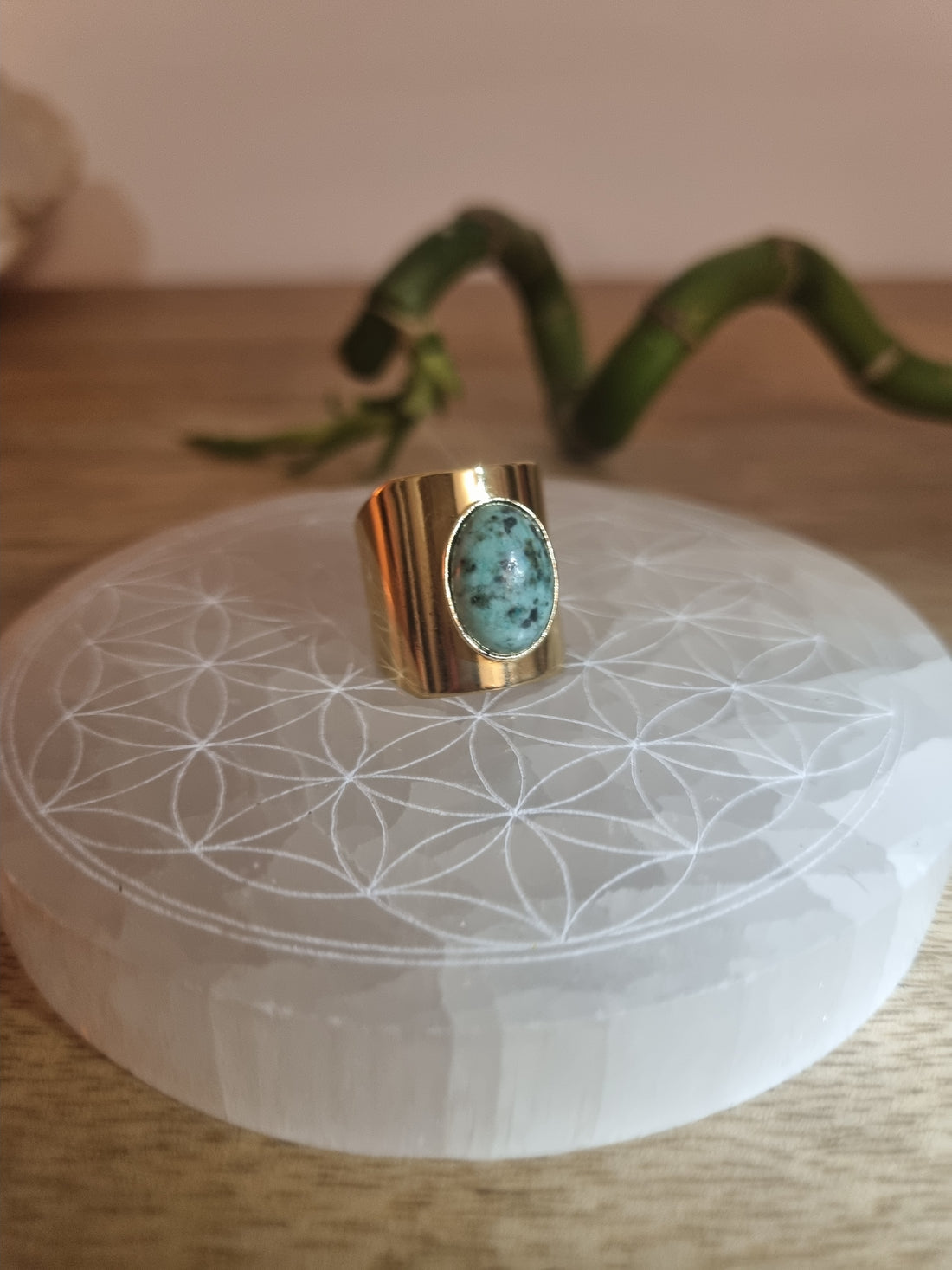 bague doree jaspe vert