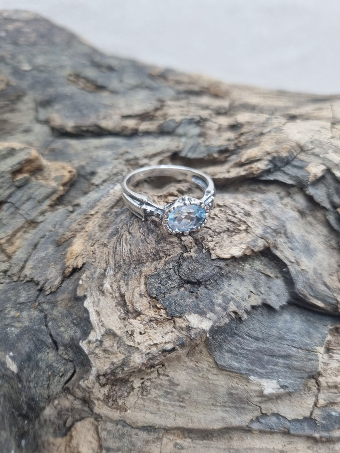 Bague Topaze Bleue