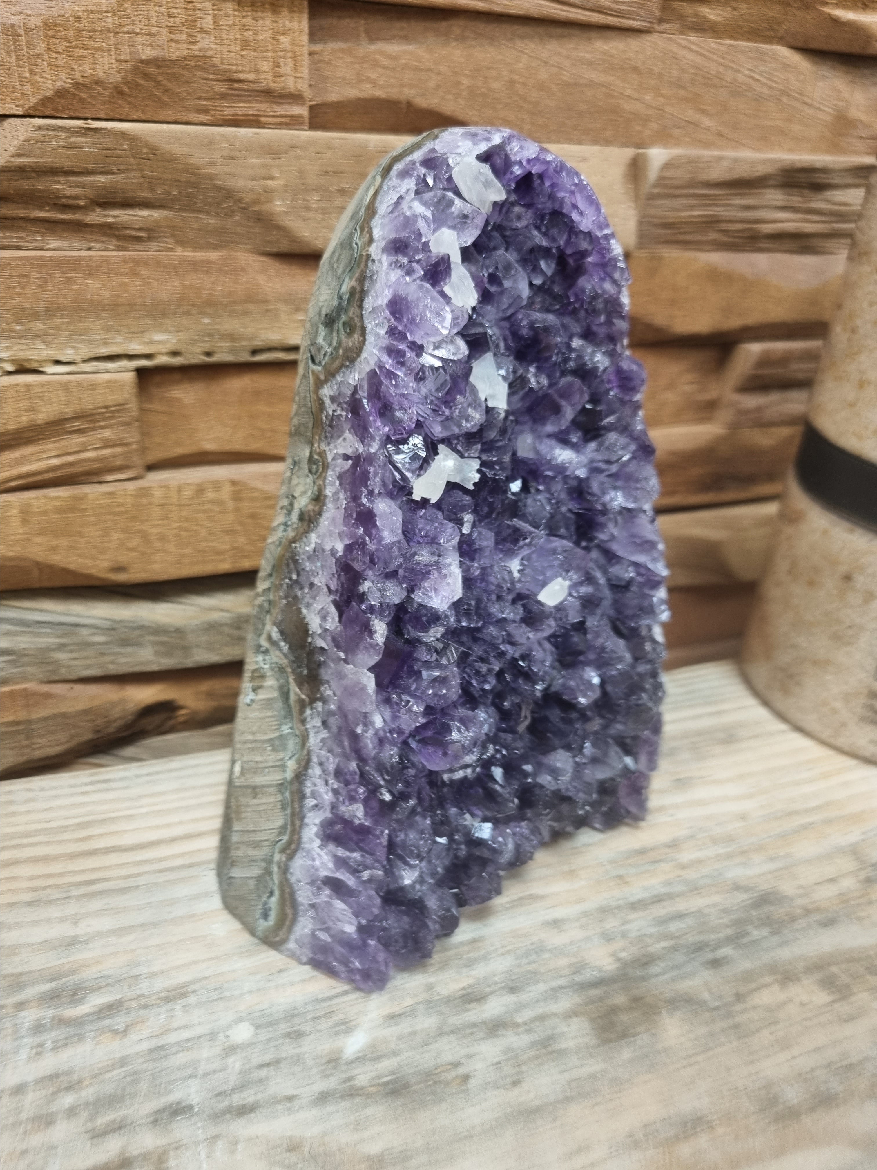 Géode d'Améthyste et cristal