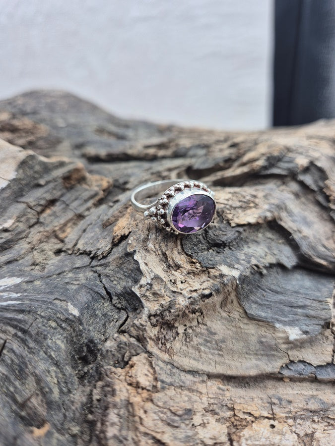 Bague améthyste facettée collection titanic