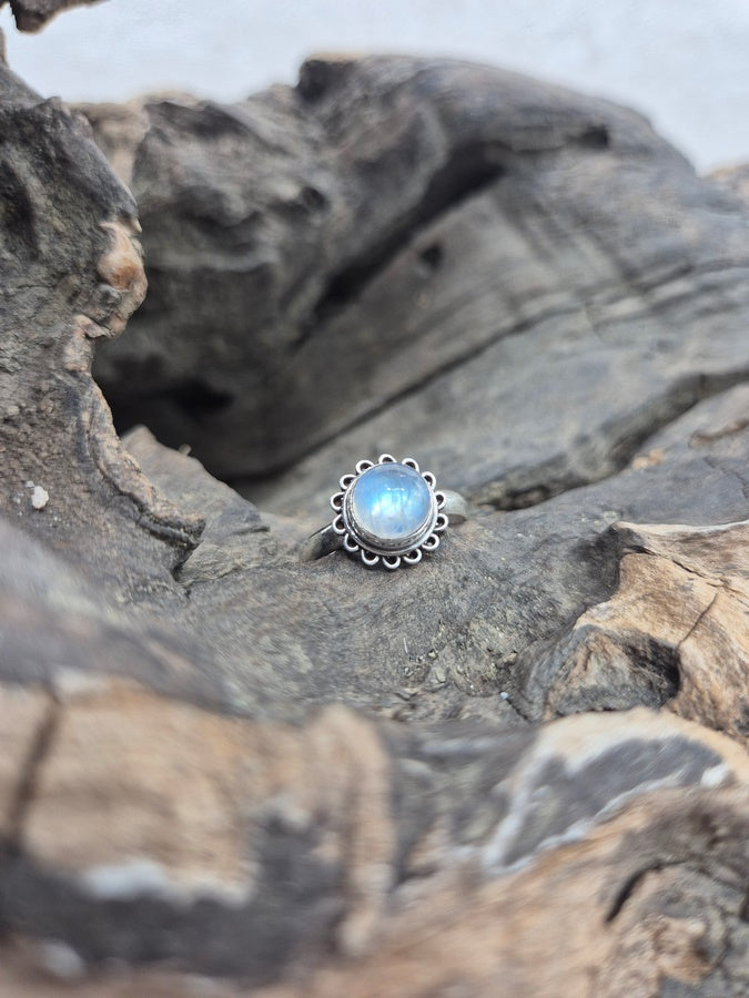Bague pierre de lune blanche