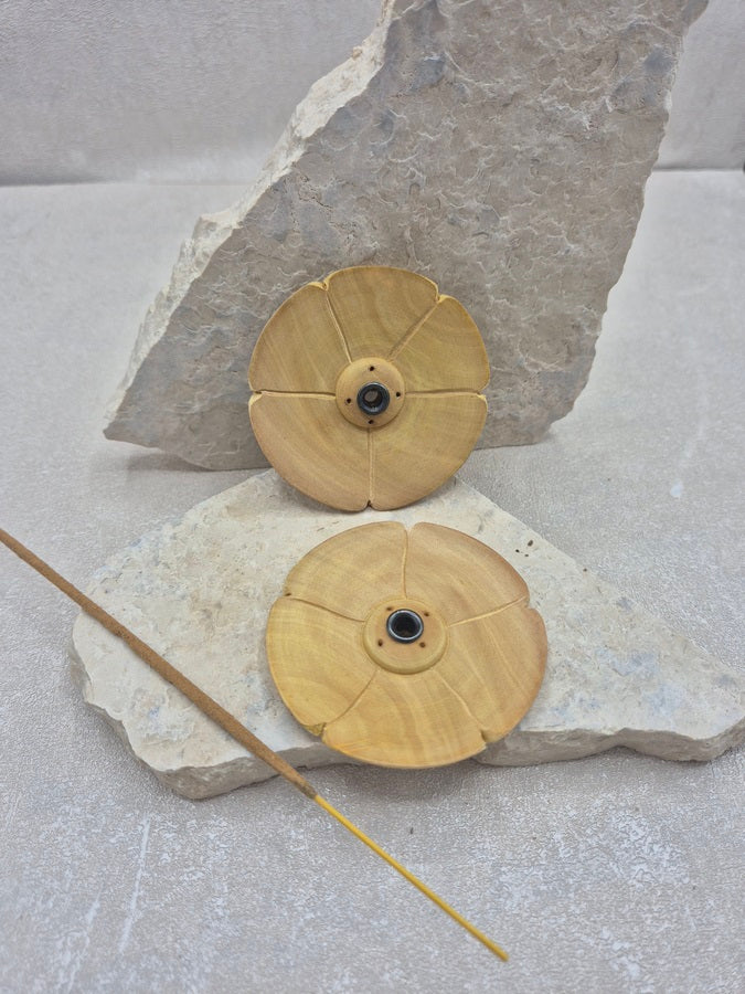 Porte encens en bois