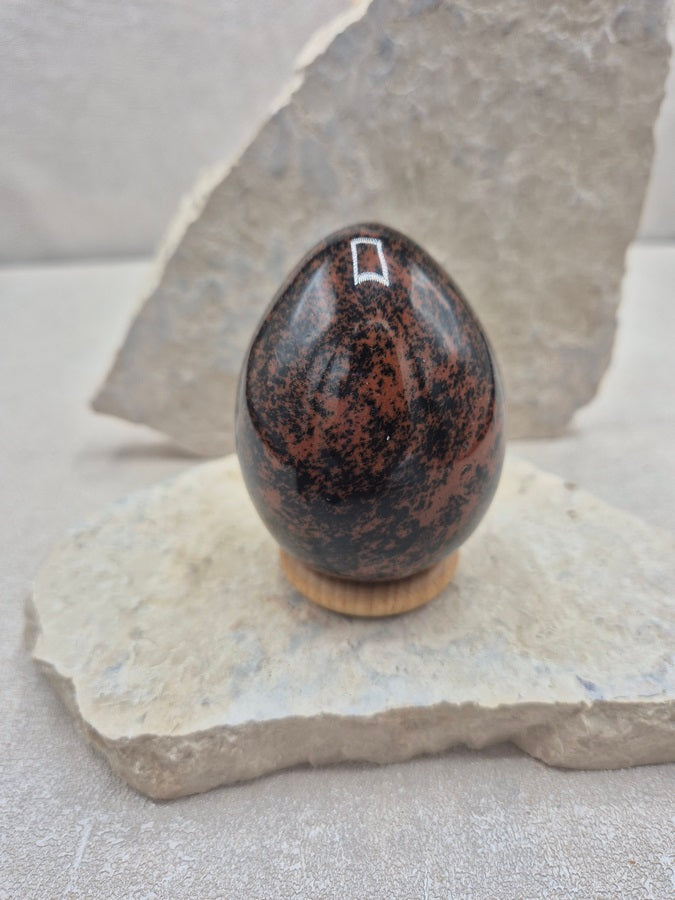 Oeuf obsidienne acajou